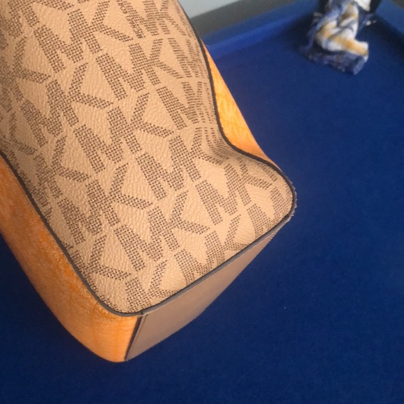 Michael Kors Orange and Brown Women's Bag (Excellent care!) - Picture 10 of 13
